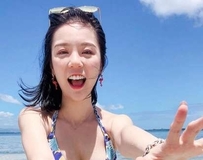 超甜美电机高材生克莱尔一个笑容就能够甜死你