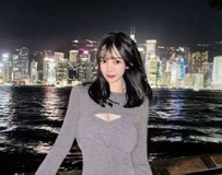「黄金曲线」太犯规，一抹甜笑挑战心脏极限