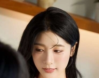 绝美侧颜+惹火身材网赞：这根本是艺术品
