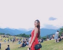 隐藏不住的好身材 超甜笑容看了秒爱上