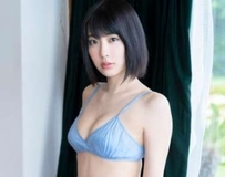 [日本]短发正妹水凑みお美乳人们移不开眼