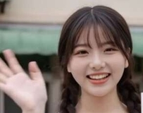 甜美颜值、白皙嫩肌、比基尼尤物 比例太绝