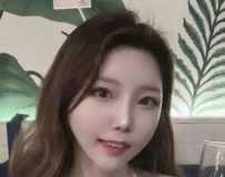 韩国甜美正妹