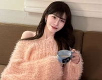 仙级颜值配雪白肌！一头黑发衬托「逆天S曲线」...